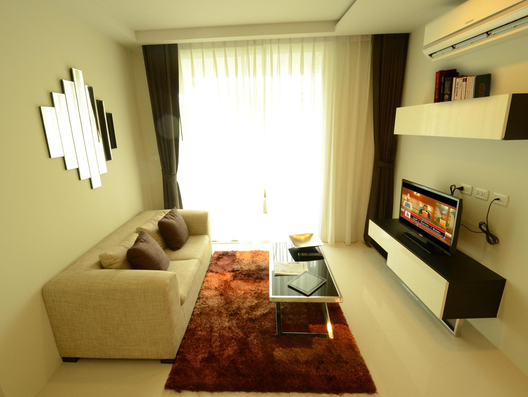 Beverly 33 By Aspira Bangkok Buitenkant foto