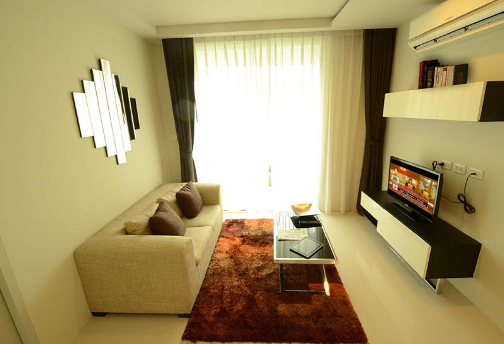 Beverly 33 By Aspira Bangkok Buitenkant foto